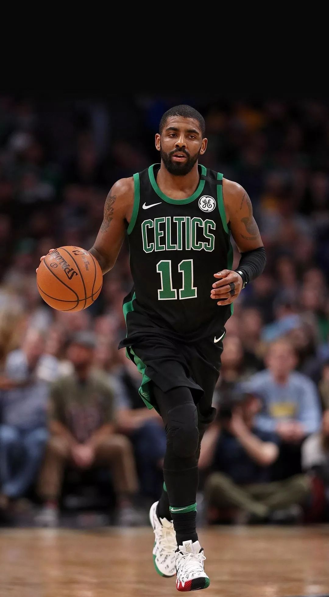 功成身退，阿尔巴、布斯克茨在退役之战中夺得美职联总冠军（阿尔巴与布斯克茨谢幕之战，加冕美职联总冠军）