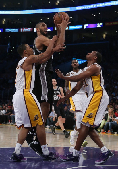 CBA球队战术分析：新疆队防守策略,（CBA战术解读：新疆男篮的防守之道）