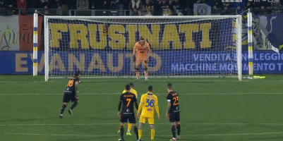 伯恩茅斯主场迎战切尔西，两队近6次交手伯恩茅斯2平4负，切尔西伤停影响大，伯恩茅斯主场不败预期高。