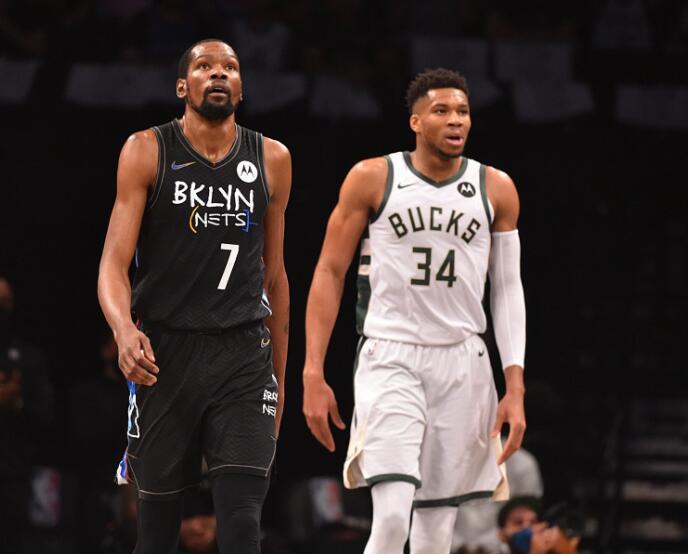 陈威vs柔佛新山半场数据：贡献5次扑救，评分暂为全场最高（陈威半场战柔佛新山：完成5次扑救，评分暂列全场第一）