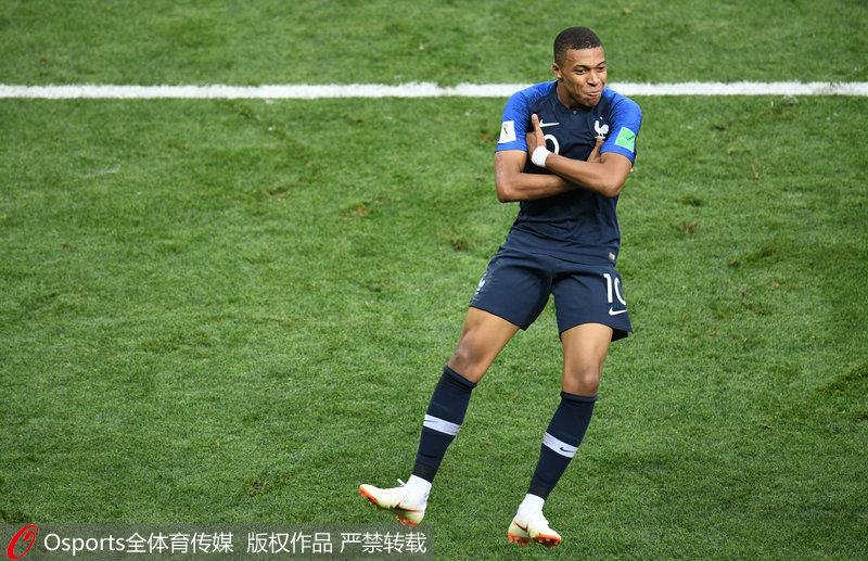 北京国安vs梅州客家首发：三外援PK四外援，塞鸟替补（北京国安对阵梅州客家首发公布：三外援对四外援，塞鸟替补待命）