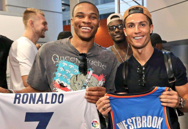 巴黎人报：舍瓦利耶有望迎来国家队首秀，多名轮换球员将出场（巴黎人报：舍瓦利耶有望上演国家队处子秀，多名轮换球员将获得出场机会）