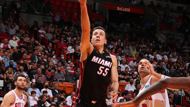 战绩碾压！阿森纳对捷克球队8胜2平保持不败，得失球27-3（优势尽显！阿森纳对捷克球队8胜2平未尝一败，得失球27-3）