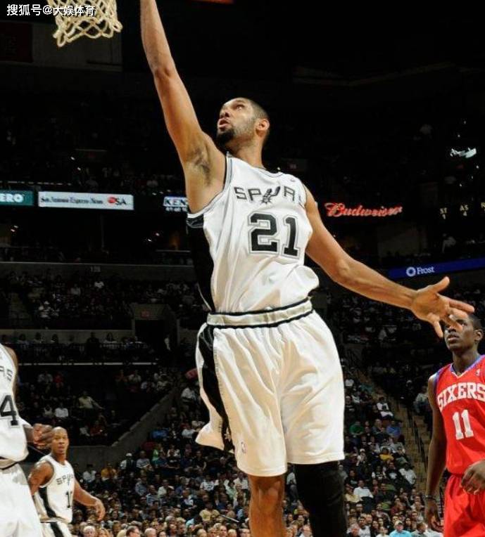 CBA：浙江男篮客场2-1力克辽宁（CBA 浙江男篮客战辽宁以总比分2-1取胜）