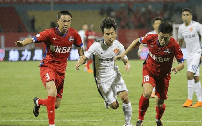 邮报：曼联希望姆伯莫等人对伯恩茅斯后去非洲杯，将进行谈判